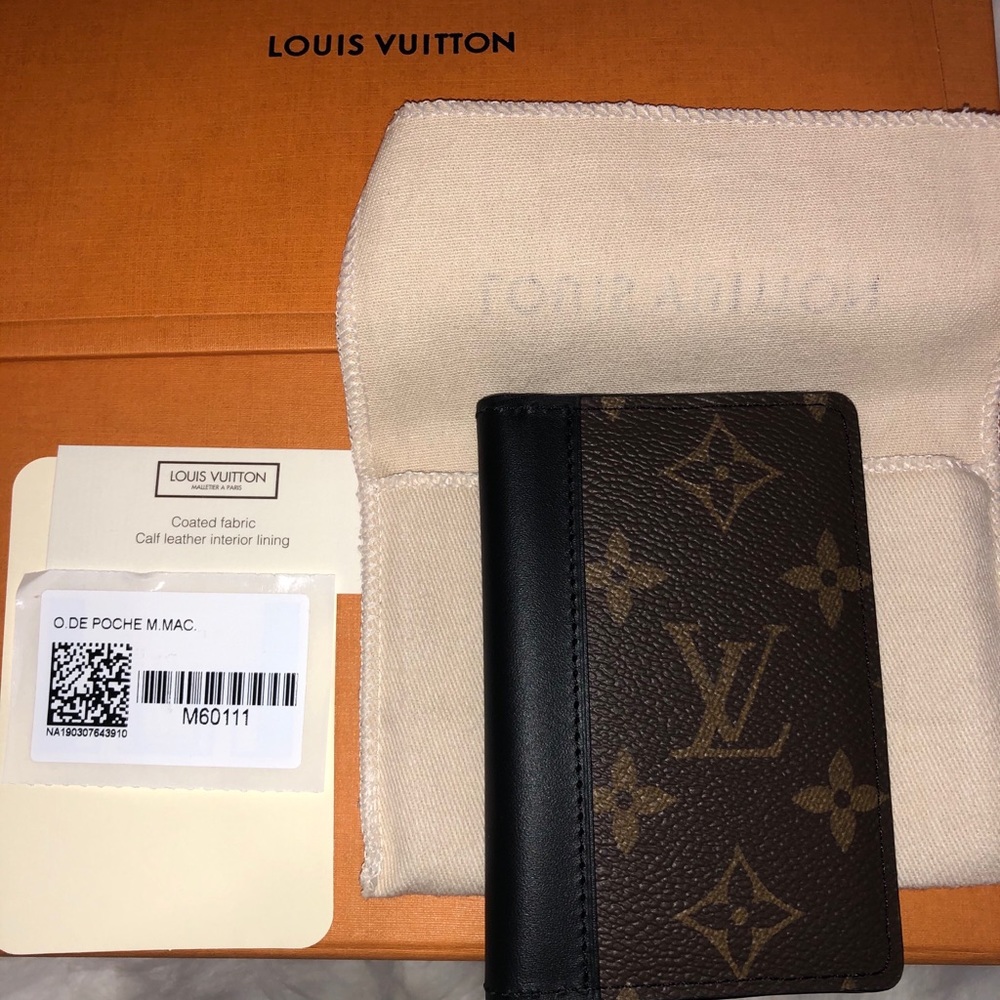 Authentic Louis Vuitton Pocket Organizer
